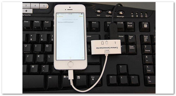 Unlock Broken Screen iPhone with a USB Keyboard